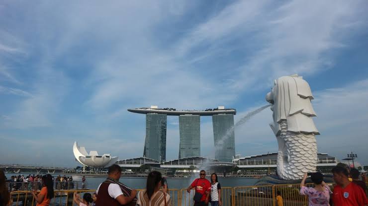 Singapura Larang Kunjungan Wisata Asing