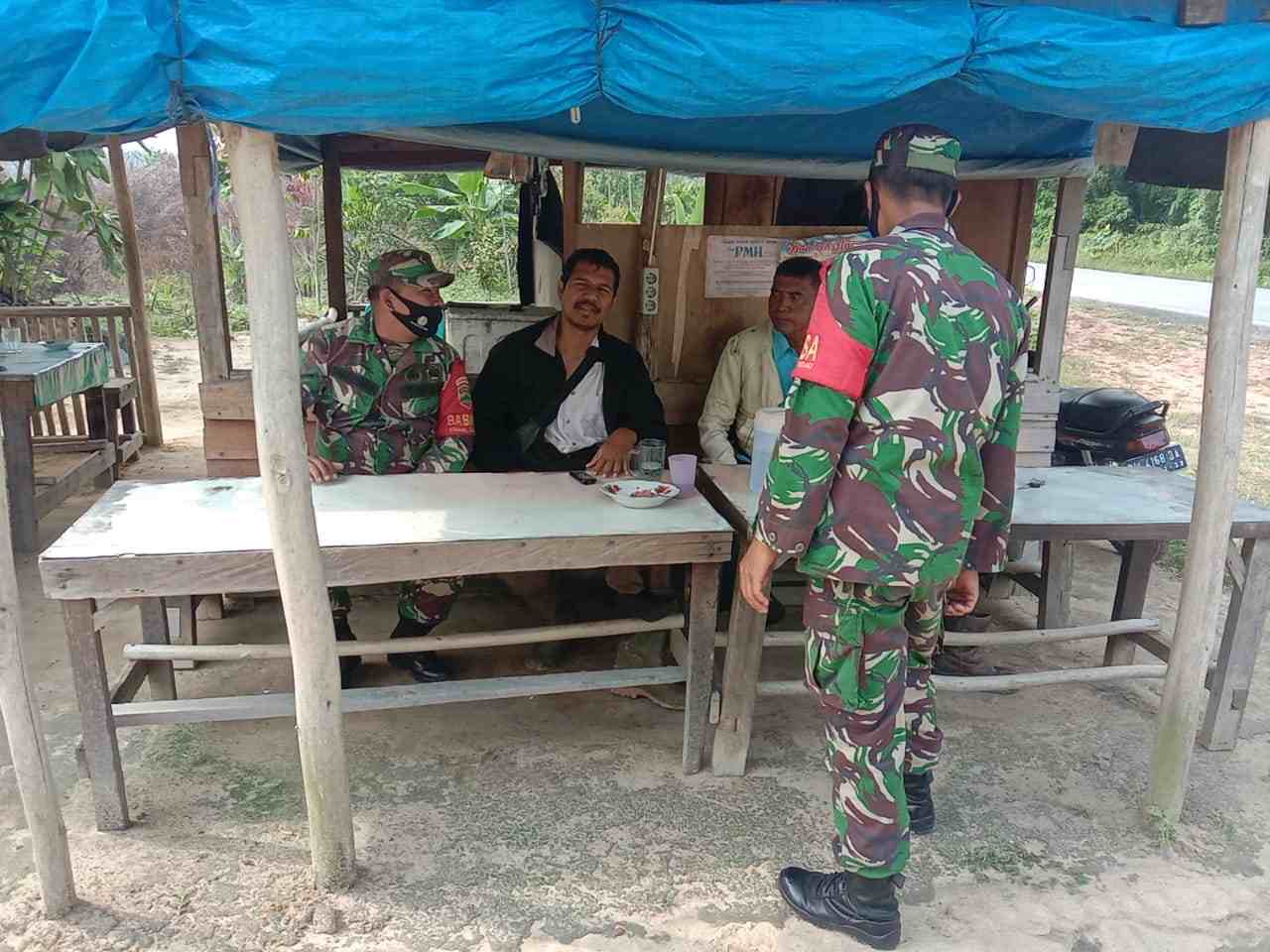 Serda S. Handoko Sosialisasi Karhutla di Desa Sebangar