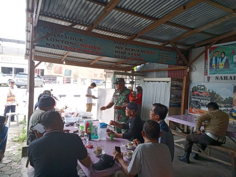 Kopda P. Samosir Berikan Penyuluhan Pancasila kepada Warga Duri Kelurahan Air Jamban