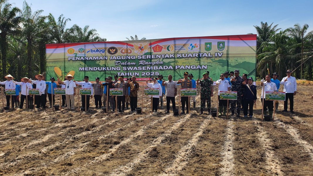 Penanaman Jagung Kuartal IV, Kapolda Riau Berpesan, ini Mendukung Program Swasembada Pangan