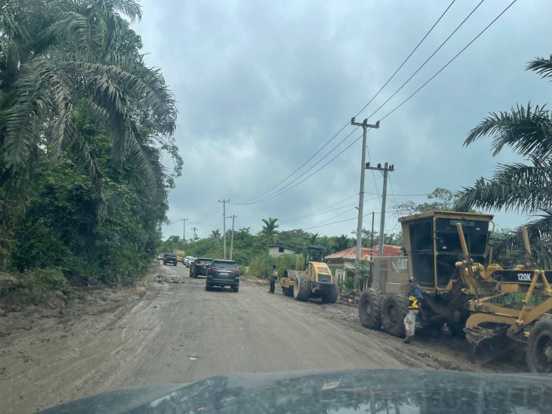 Pemprov Riau Butuh Anggaran Rp. 22 Triliun Perbaiki Jalan Provinsi