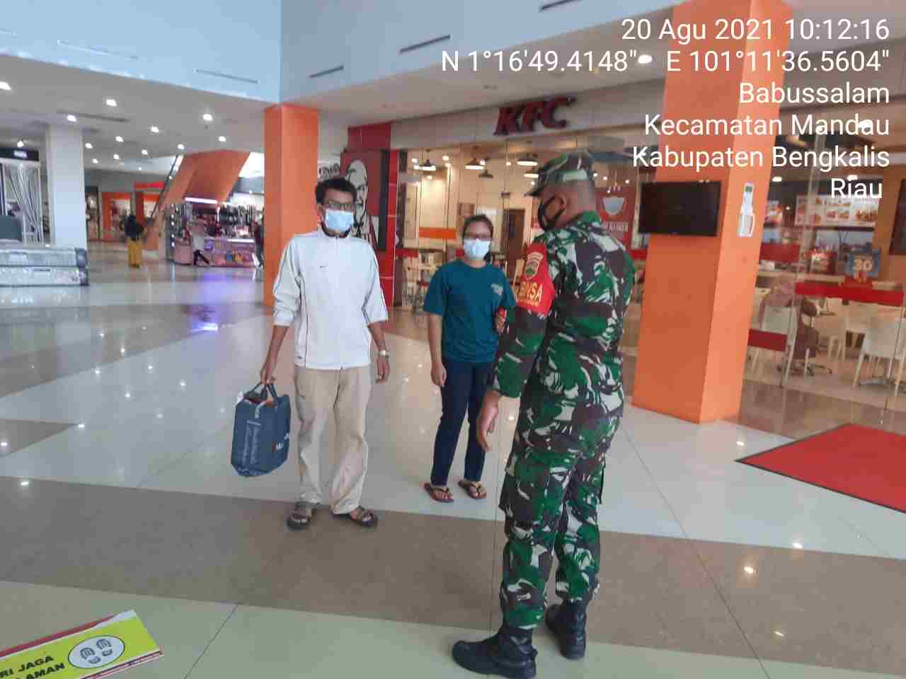 Patuhi Protkes Kesehatan, itu Pesan Serda Ahmad Junaidi di Mall Mandau City