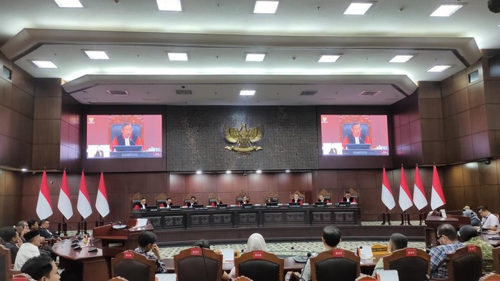 Gugatan Perpanjangan Jabatan Anggota DPRD hingga 2031, Kandas di MK
