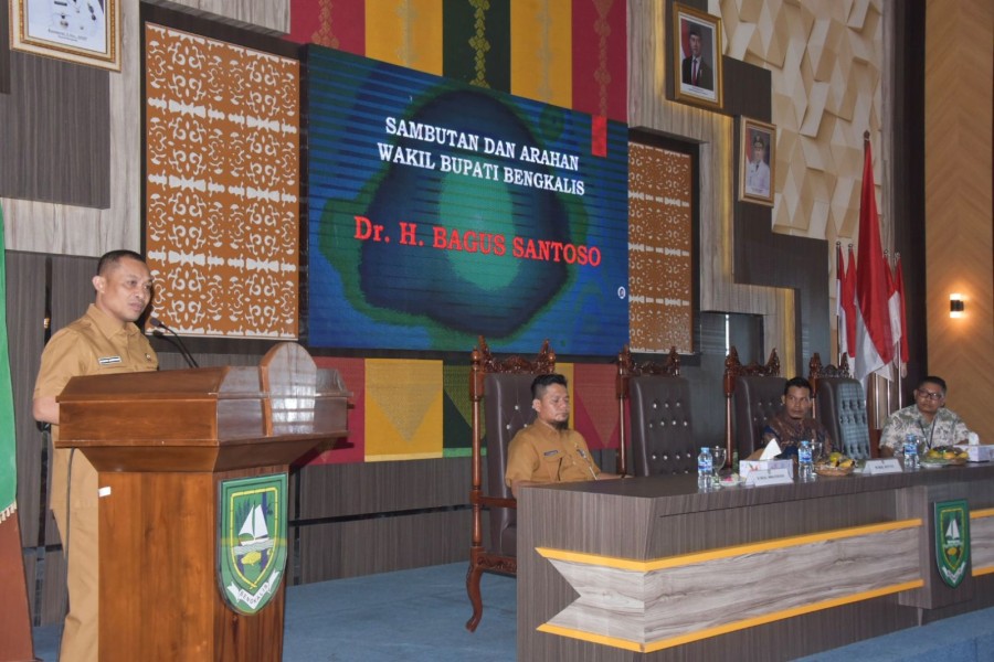 Buka Asistensi implementasi Indeks BerAKHLAK 2025, Bupati Berharap ASN Bengkalis Serius Tingkatkan Indeks