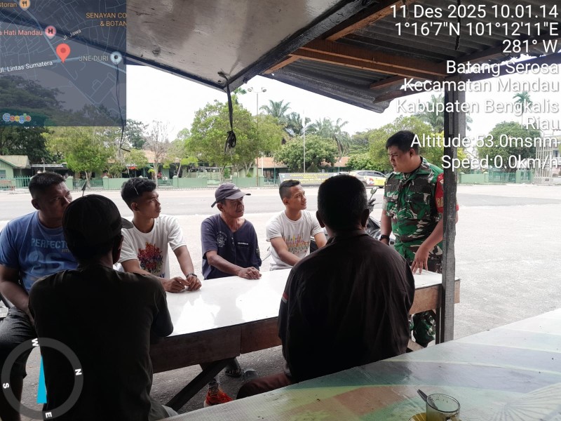 Babinsa Koptu Ade Kurniawan Berikan Penyuluhan Pancasila Kepada Warga Kelurahan Batang Serosa, Kecamatan Mandau