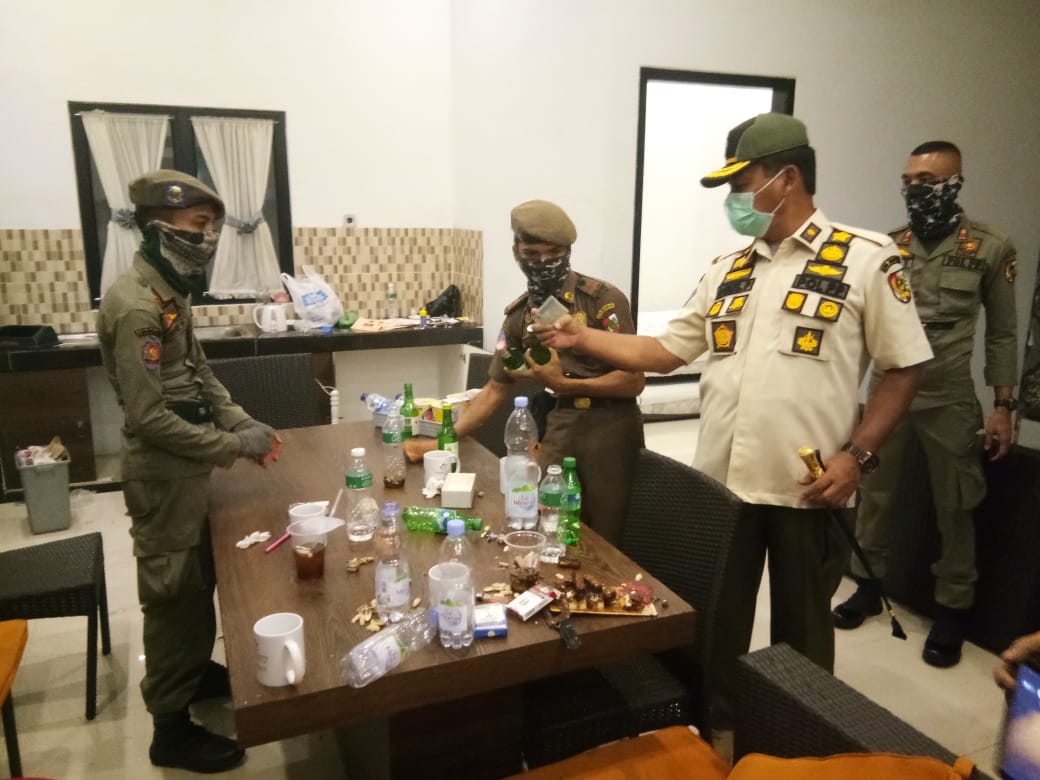Delapan Muda-Mudi Ditangkap Satgas Khusus PSBB di Pekanbaru