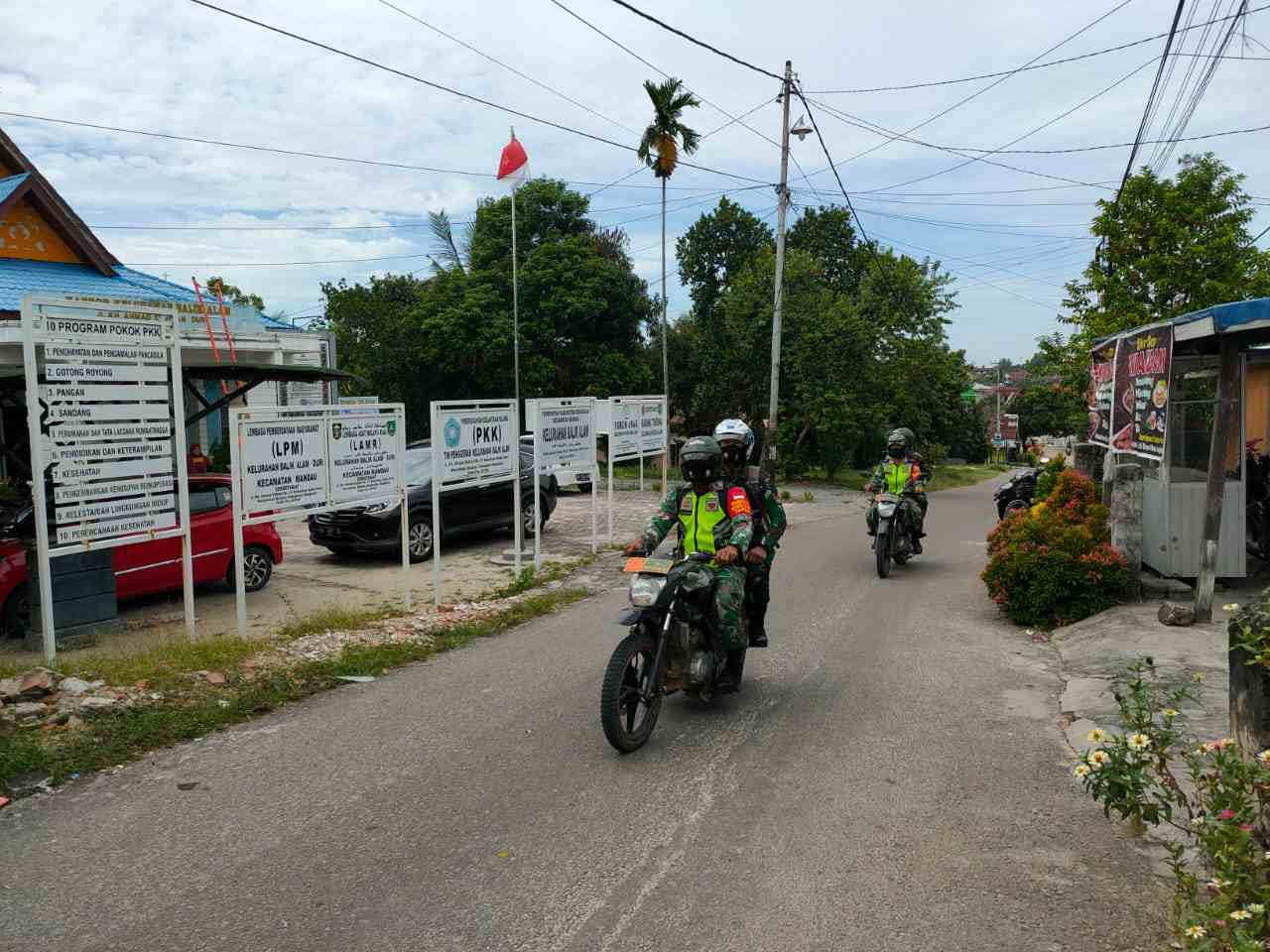 Sertu Ristiyo Patroli Wilayah Jelang Pemilukada Bengkalis 2020