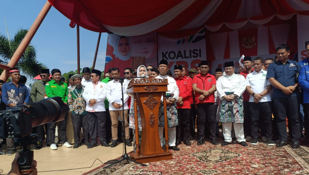 Deklarasi Kasmarni - Bagus Santoso, 5000 Orang Pendukung, Penuhi Lapangan Tugu Bengkalis