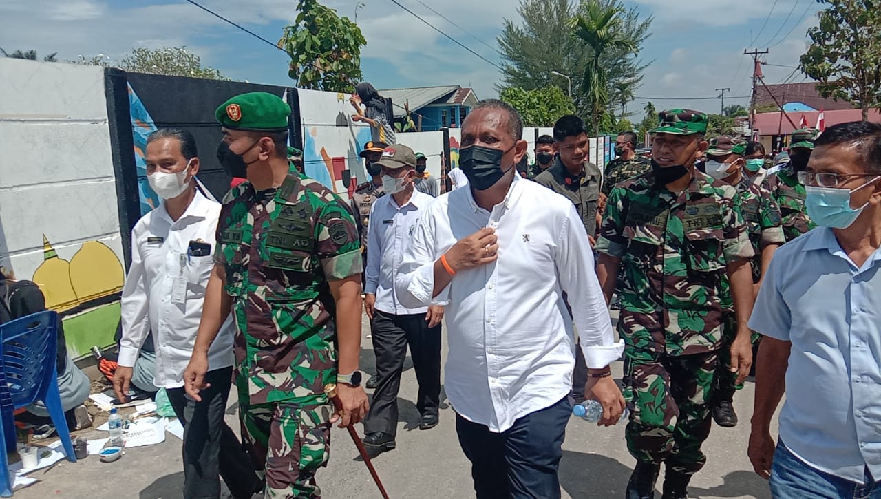 Danramil 03 /Mandau dampingi Dandim 0303/Bengkalis Resmikan Kampung Pancasila di Kecamatan Mandau