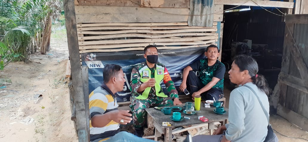 Sertu Agung Sosialisasi Karhutla di Kelurahan Gajah Sakti