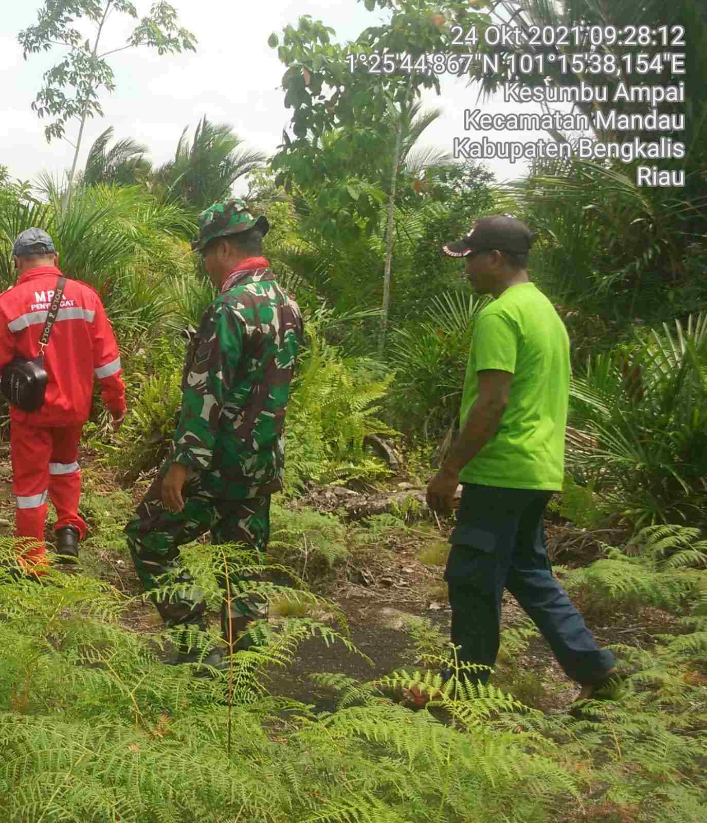 Serma Sutrisno, Sertu Handoko Patroli Karhutla di 2 Desa Kecamatan Bathin Solapan