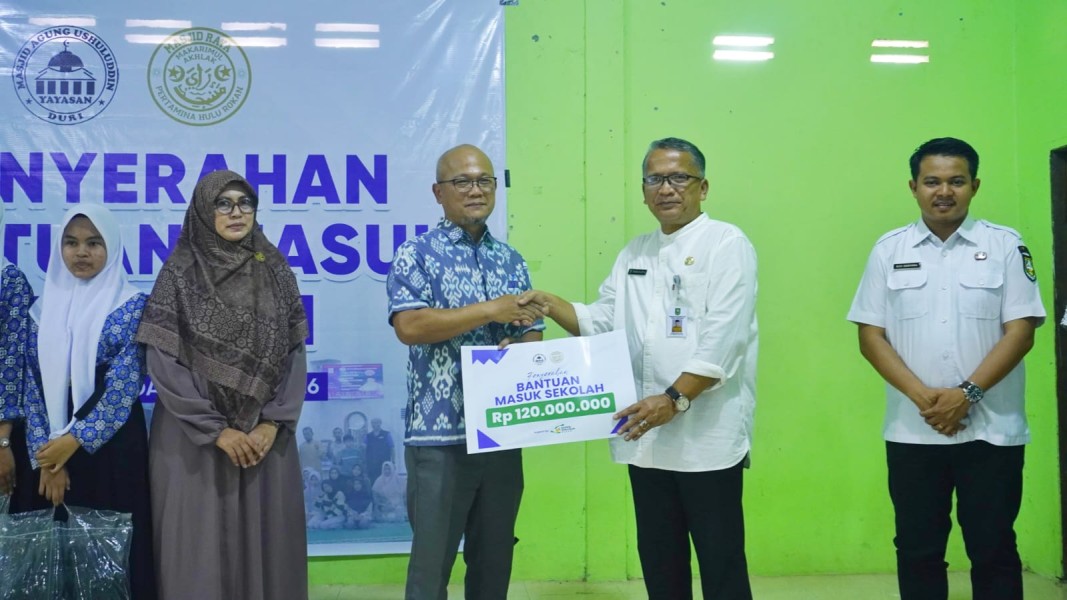 Sebar Energi Kebaikan, Pekerja Zona Rokan Salurkan Zakat Rp 120 Juta untuk Ratusan Siswa