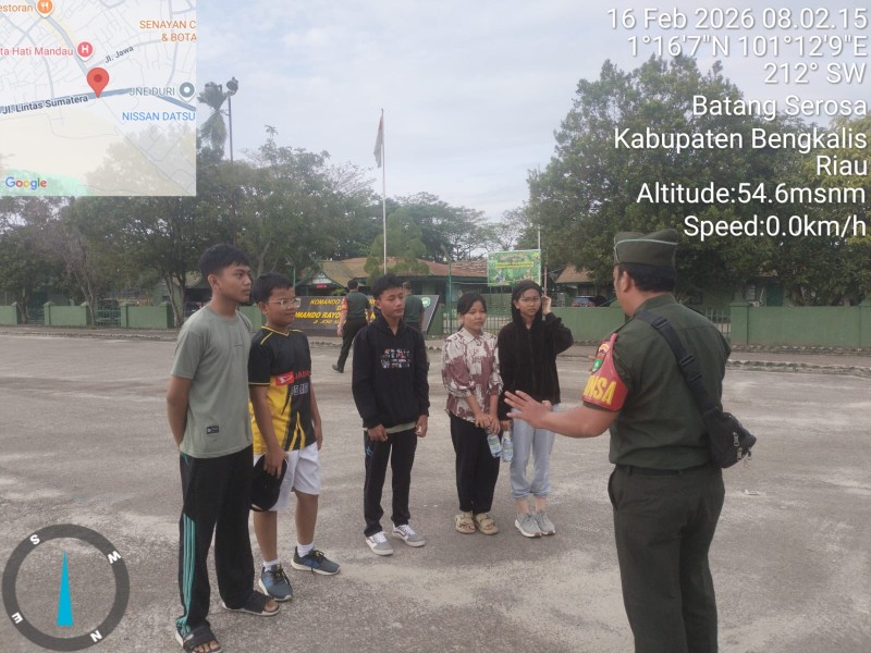 Babinsa Sertu AT. Silaban Berikan Penyuluhan Pancasila Kepada Warga Kelurahan Batang Serosa