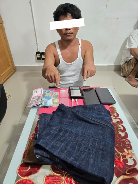 Seorang Pria dan Timbangan Berhasil Diamankan Polsek Mandau