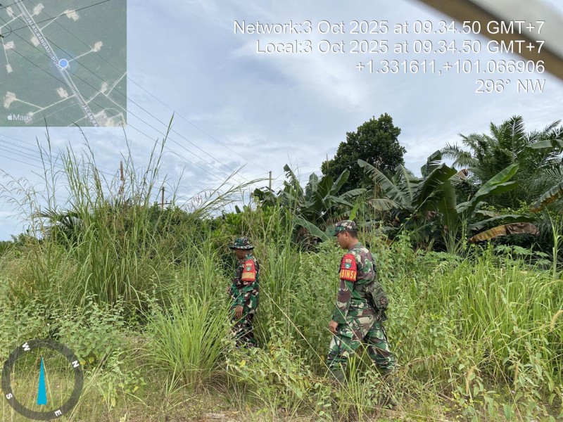 Babinsa Serka Ristiyo, Praka Amser manulang Patroli Karhutla di Desa Petani, Kecamatan Batsol