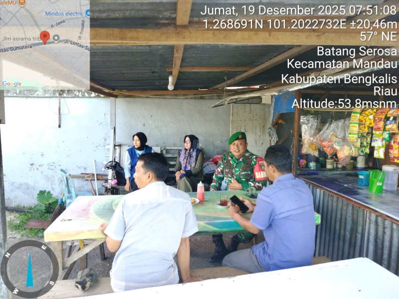 Babinsa Serma Agus WP, Berikan Penyuluhan Pancasila Kepada warga Kelurahan Batang Serosa, Mandau