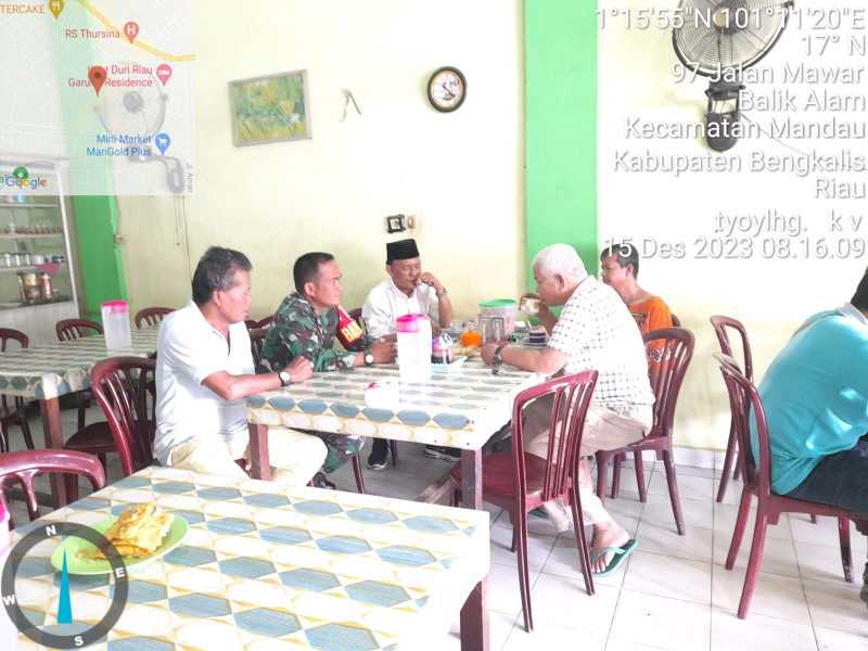 Babinsa Sertu Alinaspi Berikan Komsos Pancasila Kepada Warga RT 02 RW 05 Kelurahan Balik Alam, Mandau, Bengkalis