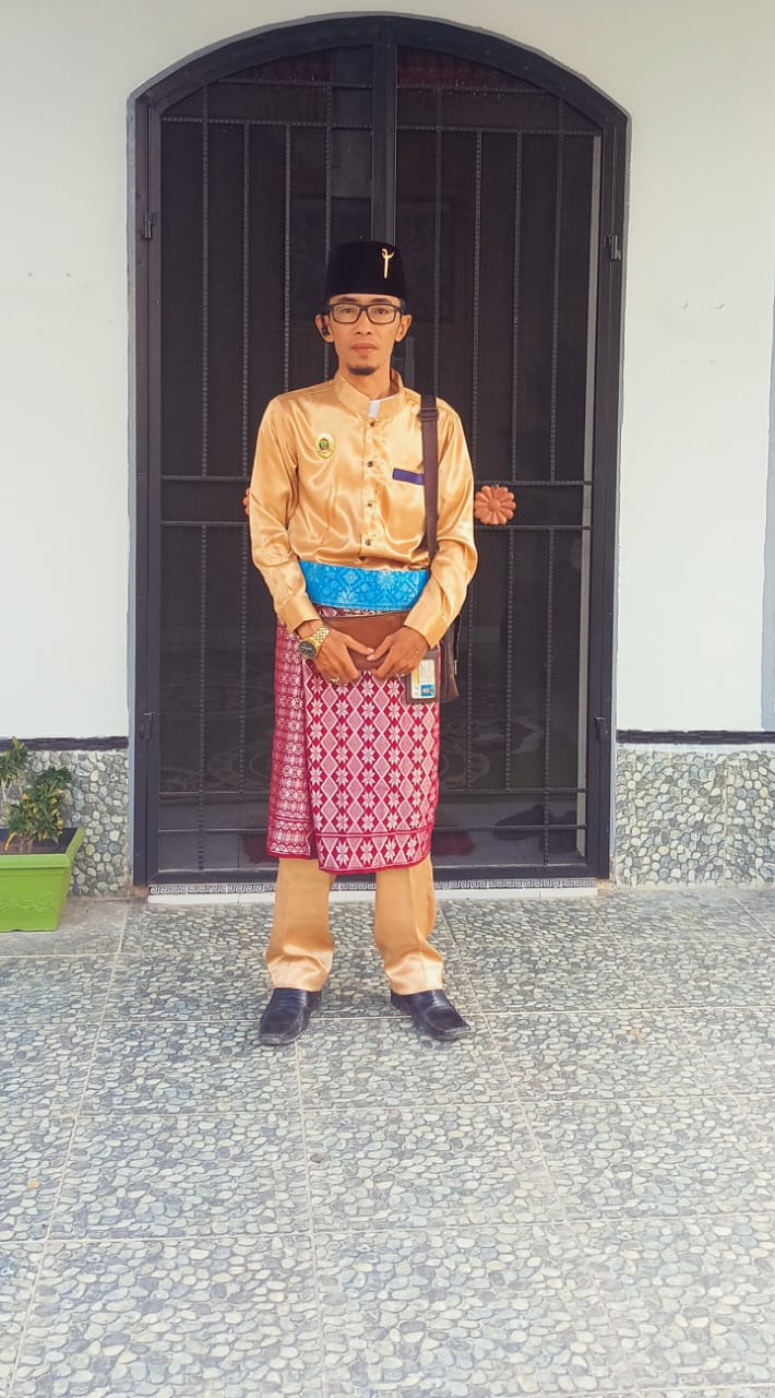 Tameng Adat LAMR Batsol Meminta Warem Dan Kafe Agar Ditertibkan
