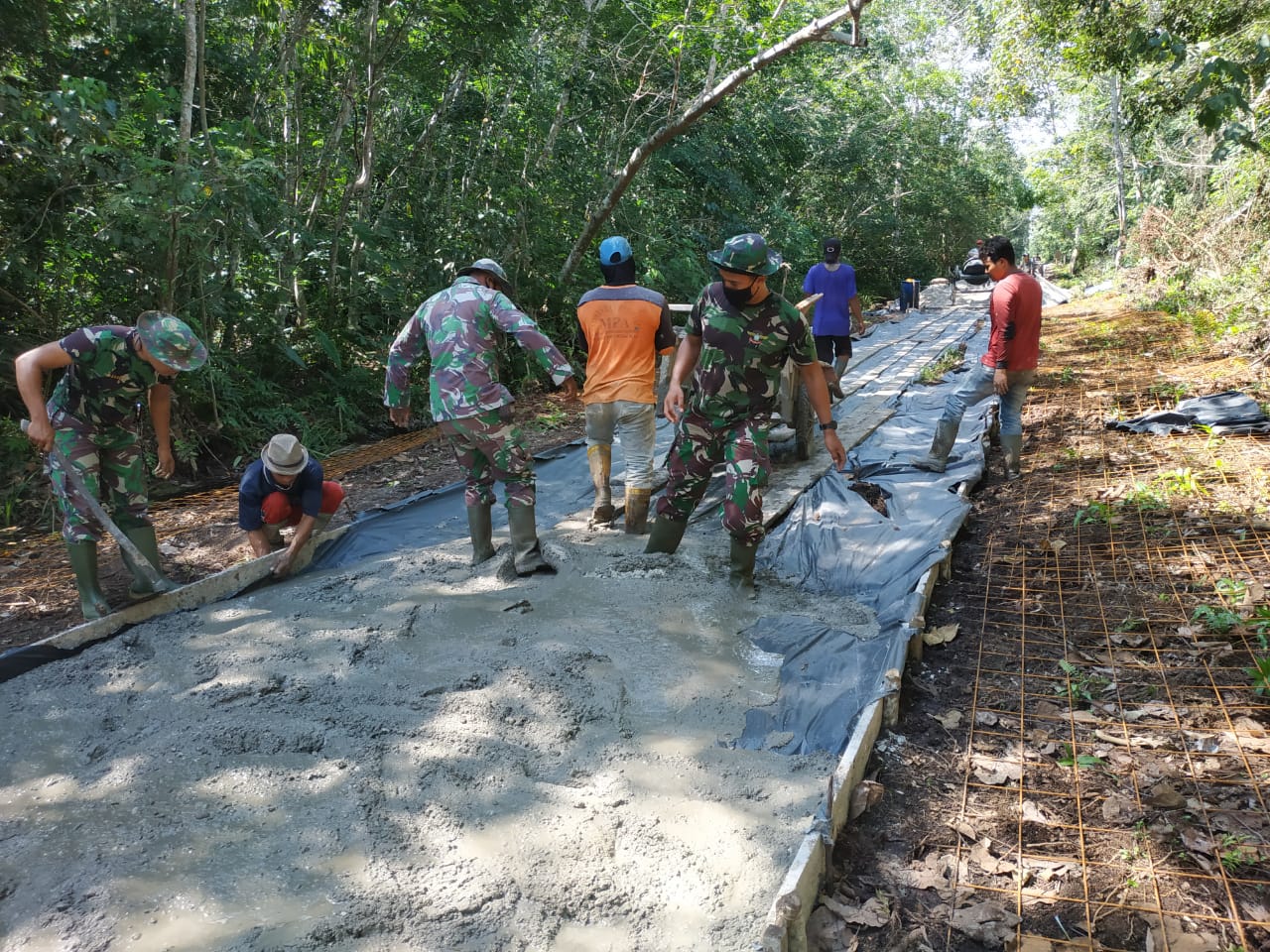 Penggerak Pembangunan Desa