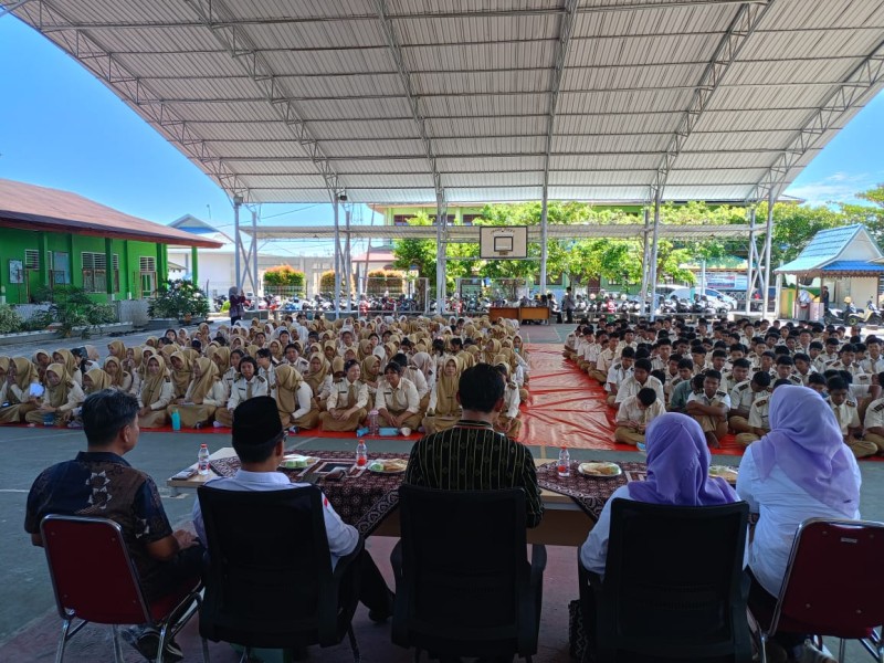 Komnas PA Bengkalis Berikan Edukasi dan Sosialisasi, Anti Perundungan dan Pergaulan Bebas di SMA 1 Bukit Batu