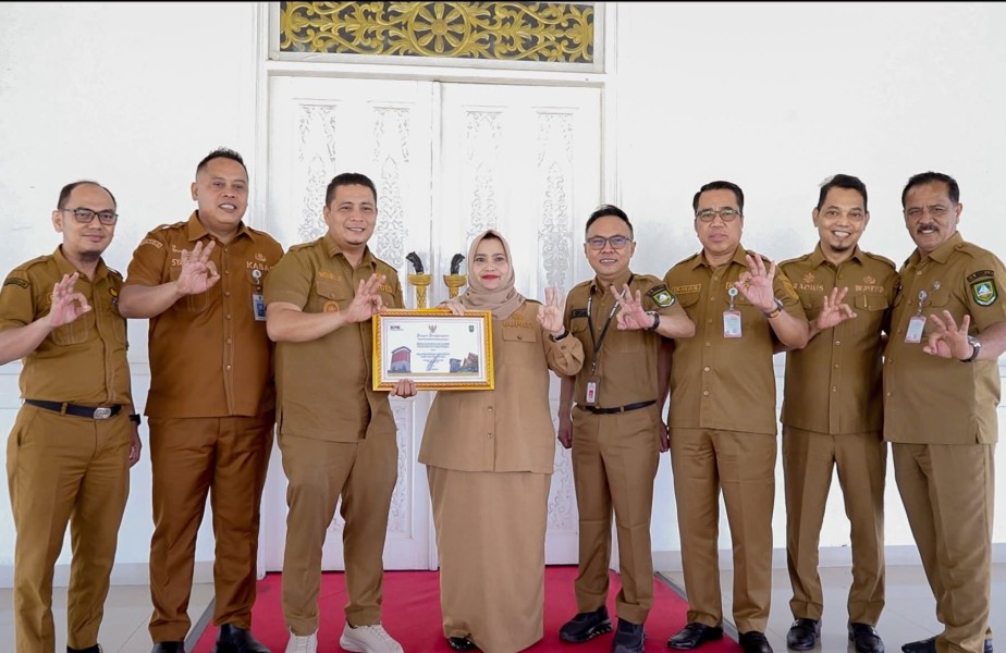 Bukti Nyata Bupati Bengkalis Wujudkan Desa Anti Korupsi, Desa Pangkalan Jambi Raih Penghargaan