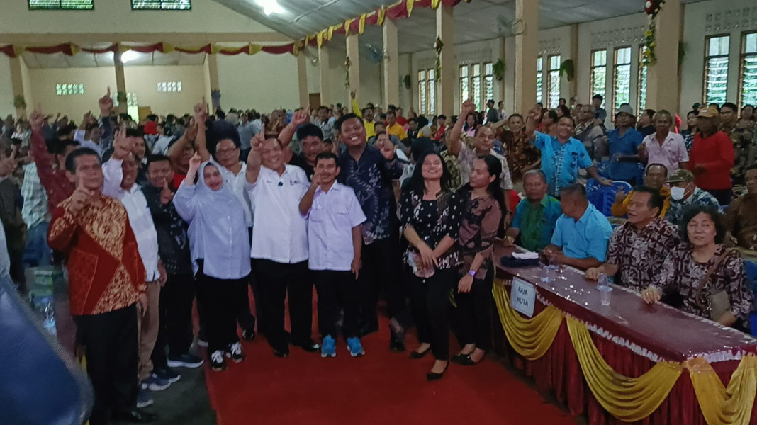 Cabup Kasmarni Apresiasi Suku Nasrani di Kecamatan Mandau Kompak Dukung KBS