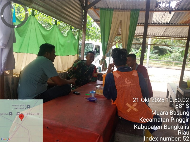 Babinsa Pratu DN. Simanungkalit Berikan Penyuluhan Pancasila Kepada Masyarakat Desa Muara Basung