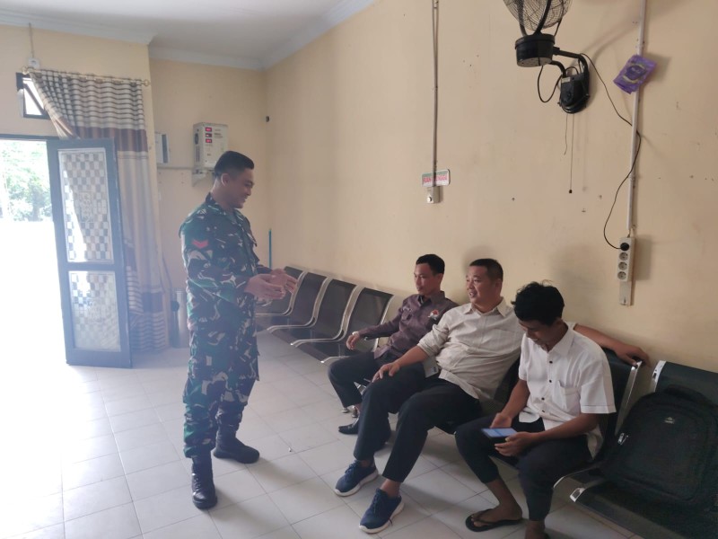 Babinsa Koptu Bambang Berikan Penyuluhan Pancasila di Desa Pinggir, Kecamatan Pinggir, Kampung Pancasila