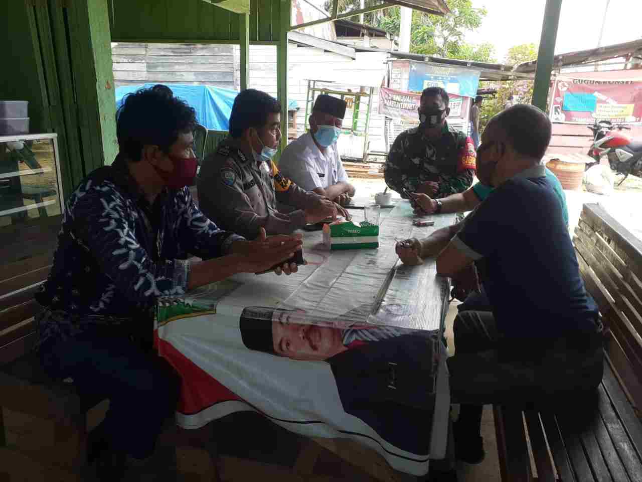 Serka Agusliadi Sosialisasi Karhutla di Desa Petani