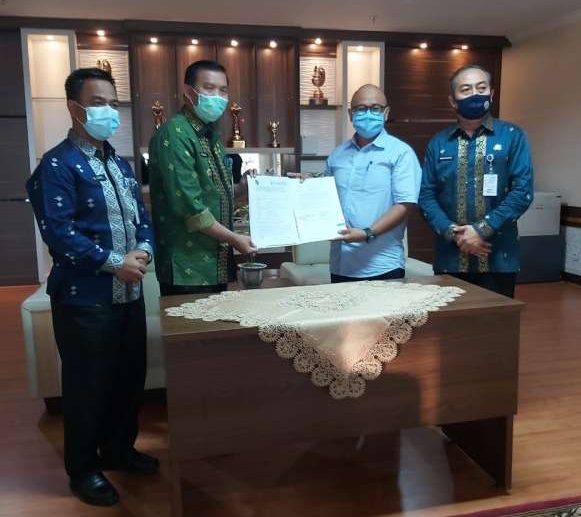 Menuju Kawasan Industri Hilir, Walikota Pekanbaru dan Dirut SP Tandatangani MoU
