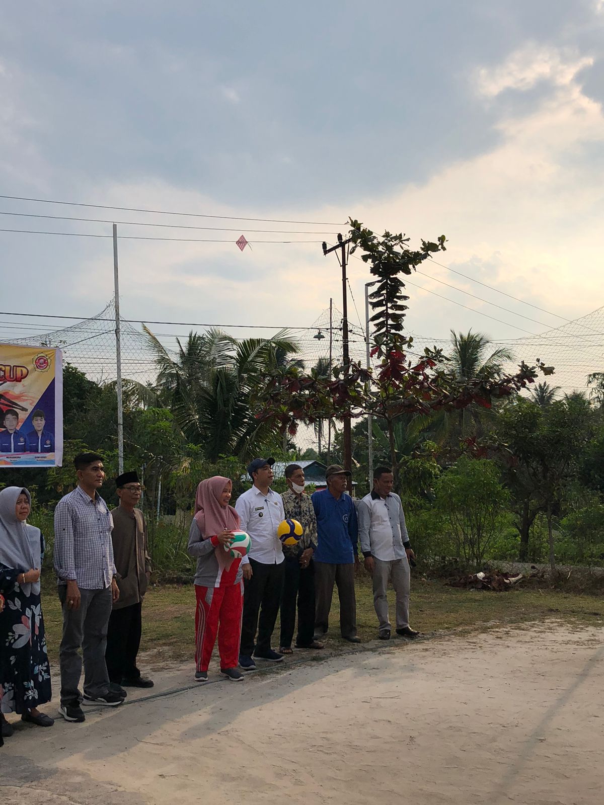 Pemdes Tambusai Batang Dui dan Karang Taruna Gelar Tournamen Volley Ball