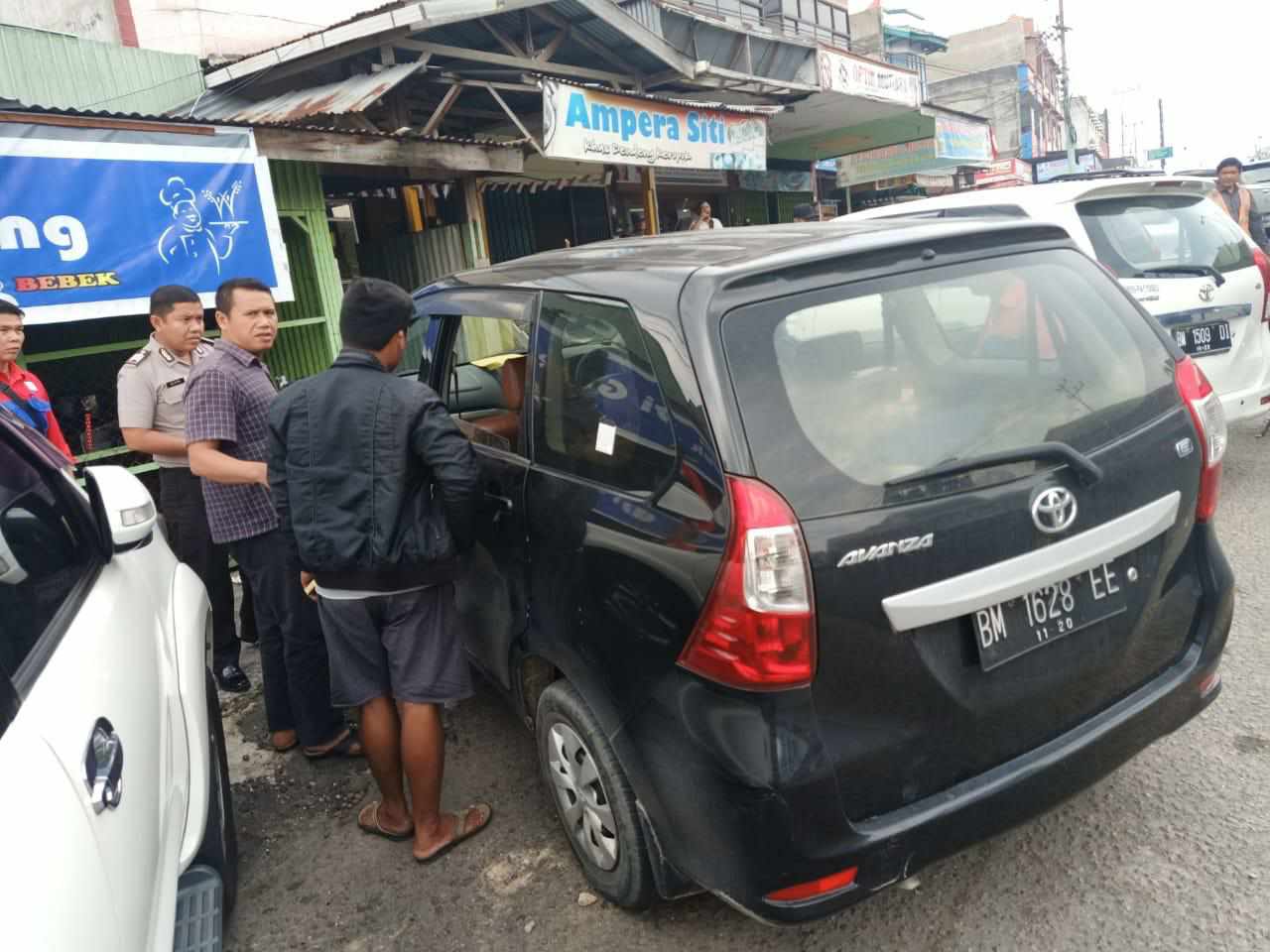 Ini Kronologis Perampokan Mobil Avanza Hitam di Depan RM Ampera Siti Hang Tuah