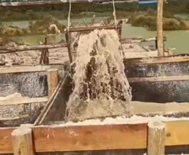 Diduga Tambang Pasir Ilegal Bebas Beroperasi di Bathin Solapan, Aparat Dinilai Tutup Mata