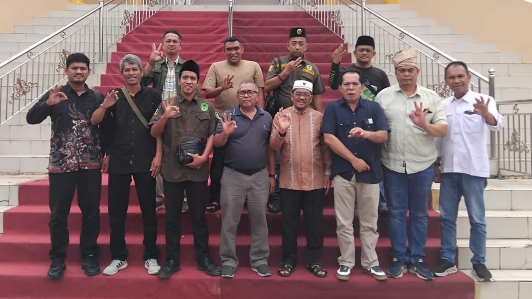 Mendapat Dukungan 4 Tameng Adat, Munawar Rosidi Menuju Panglima Tameng Adat LAMR Bengkalis
