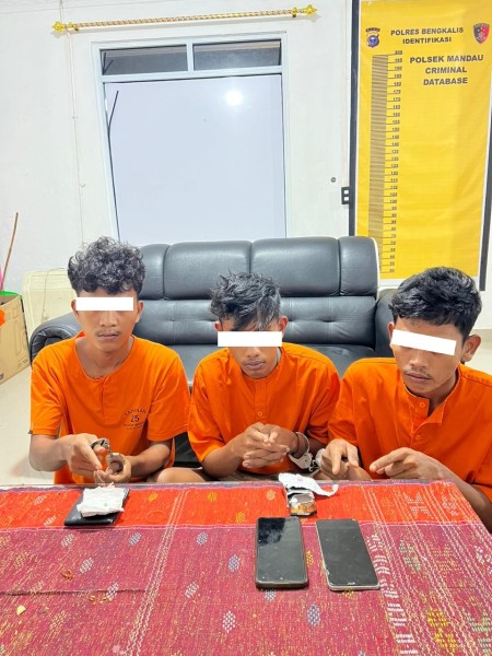 Akan Pesta Ekstasi Diresto, 3 Pemuda Mandau Diamankan Pihak Tim Raga Polsek Mandau