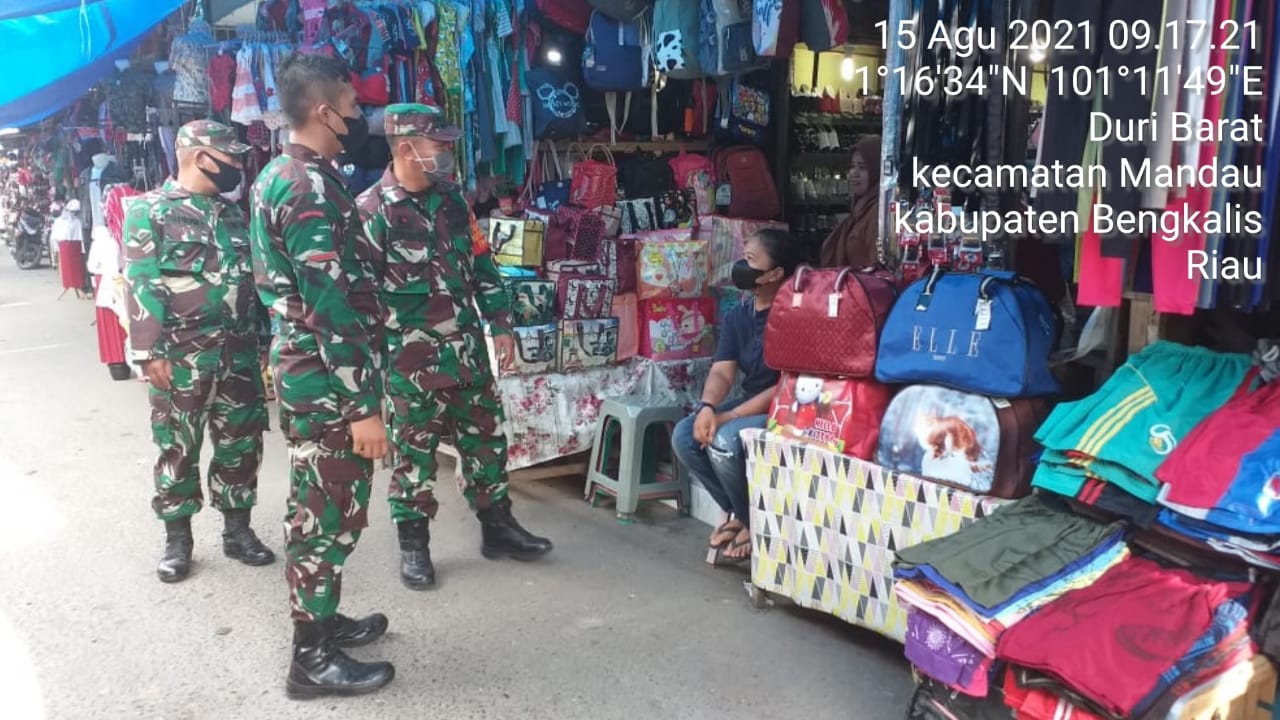 Patuhi Protkes Kesehatan, itu Pesan Serma Yulihar di Pasar Dewi Sartika