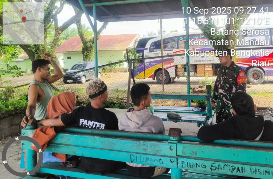 Babinsa Serka Roy Pardomuan Berikan Penyuluhan Pancasila di Kelurahan Batang Serosa, Kampung Pancasila