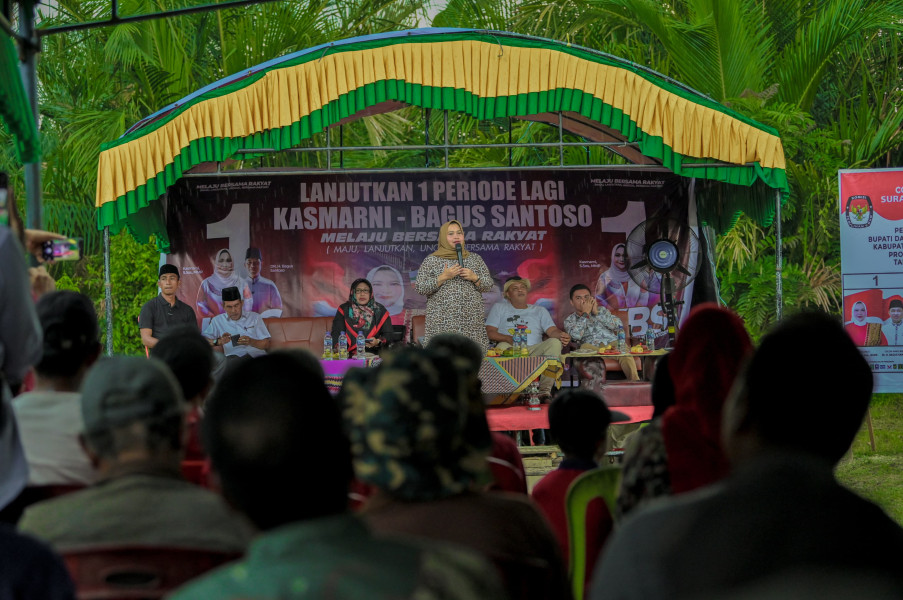 Gaungkan Pilihan Tepat, Kasmarni: Pilih Cabup Cantik Nomor 1