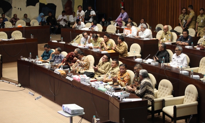 KPU Tak Bawa 'Pemilu Berintegritas' Saat Rapat Dengan DPR