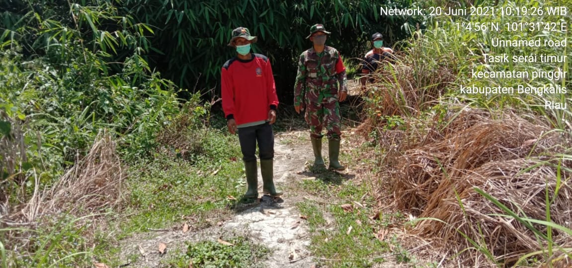 Serda M. Fikri Patroli Titik Hot Spot di Desa Tasik Serai Timur Kecamatan Talang Muandau
