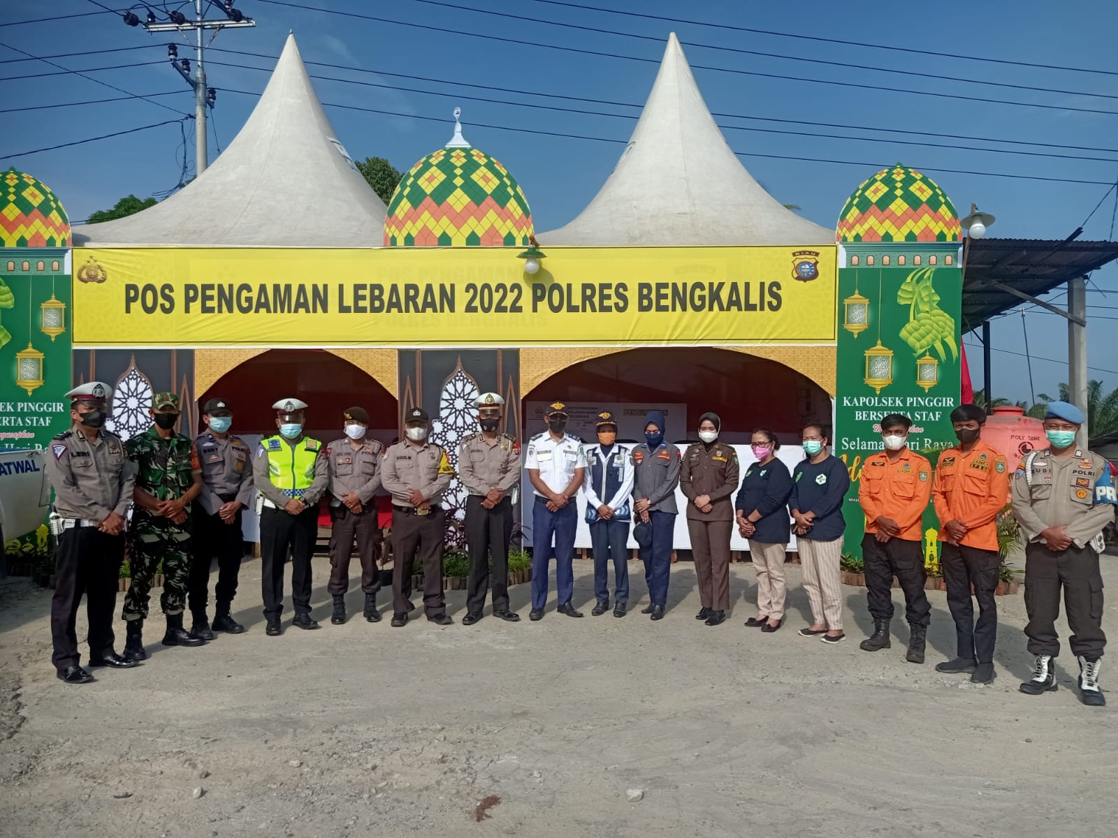 Sertu Robbi Laksanakan Pengamanan Pos PAM Simpang Tol Balai Raja