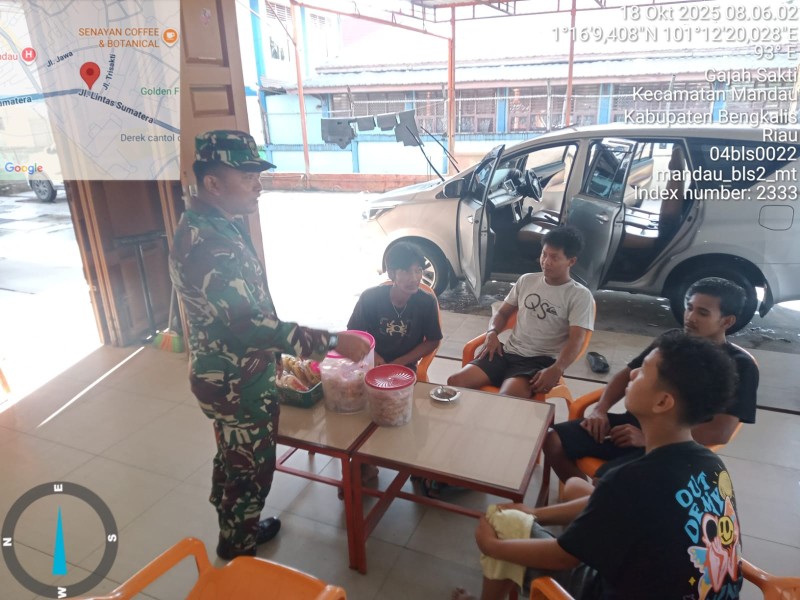 Babinsa Serda Zulkarnain Berikan Penyuluhan Pancasila Kepada Masyarakat Kelurahan Gajah Sakti