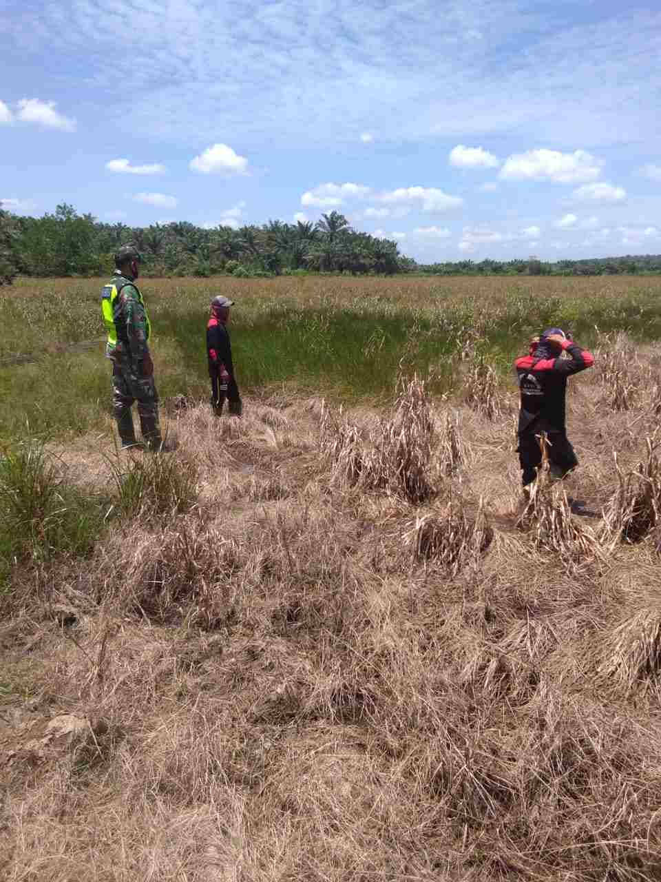 Serda Setiawan S. Patroli Karhutla di Desa Tasik Tebing Serai Kecamatan Talang Muandau
