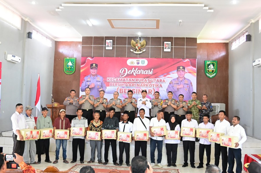 Kapolres Bengkalis Dampingi Wakapolda Riau Hadiri Deklarasi Rupat Utara, Bersinar Bebas dan Berantas Narkoba