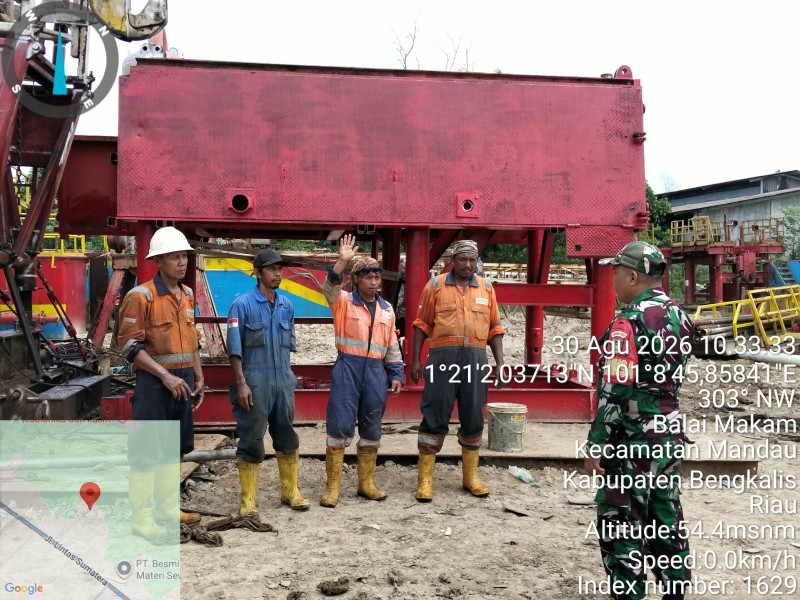 Babinsa Serda Ml. Silaban, Berikan Pemahaman Pancasila Kepada Warga Desa Sebangar