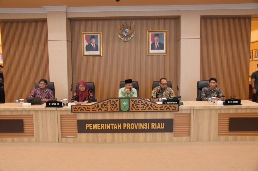 Evaluasi SP4N! Lapor Provinsi Riau, Bupati Bengkalis Ingatkan Tingkatkan Koordinasi Antar Perangkat