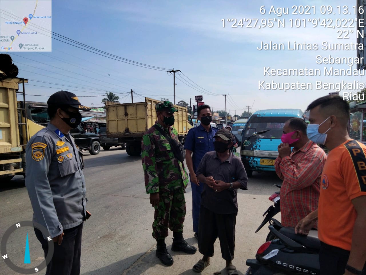Himbau Pengunjung Pasar Sidomulyo Agar Protkes, Itu Pesan Serma Sutrisno