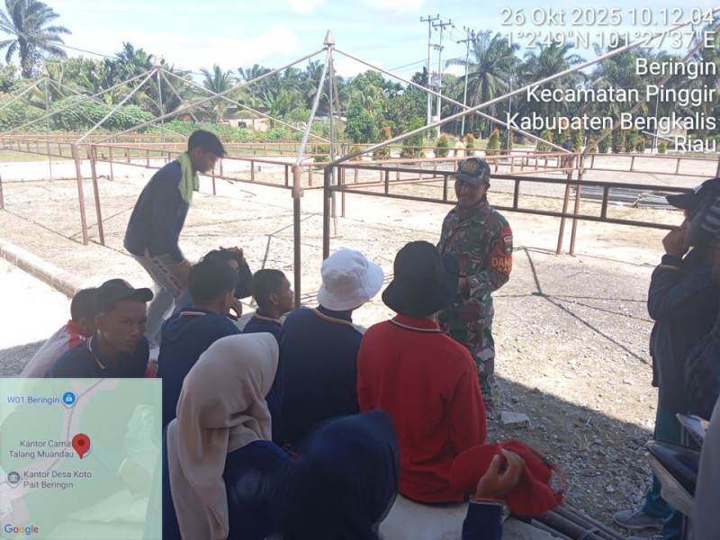 Danpos Ramil Talang Muandau Pelda Suprapto Berikan Penyuluhan Pancasila Kepada warga Desa Beringin Danpos Ramil Talang Muandau Pelda Suprapto Berikan Penyuluhan Pancasila Kepada warga Desa Beringin