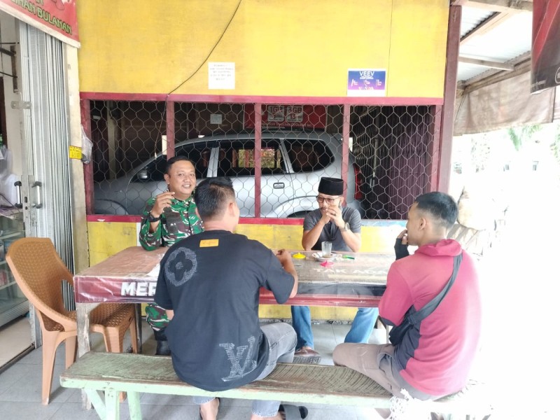 Babinsa Serma Agus WP Berikan Penyuluhan Pancasila Kepada warga Kelurahan Batang Serosa, Kecamatan Mandau