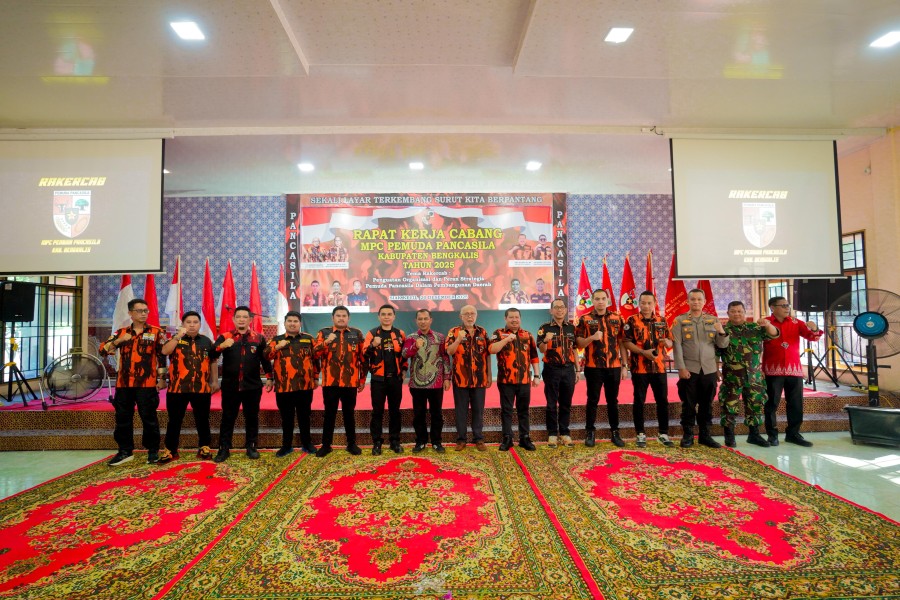 Hadiri RAKERCAB Pemuda Pancasila, Bupati Bengkalis Tekankan Peran Strategis Ormas dalam Pembangunan Daerah.